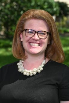 Headshot of Courtney Stephens